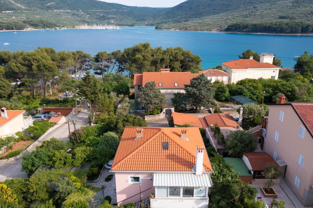 Apartments Bura & Jugo, Cres, Without Stress Dış mekan fotoğraf