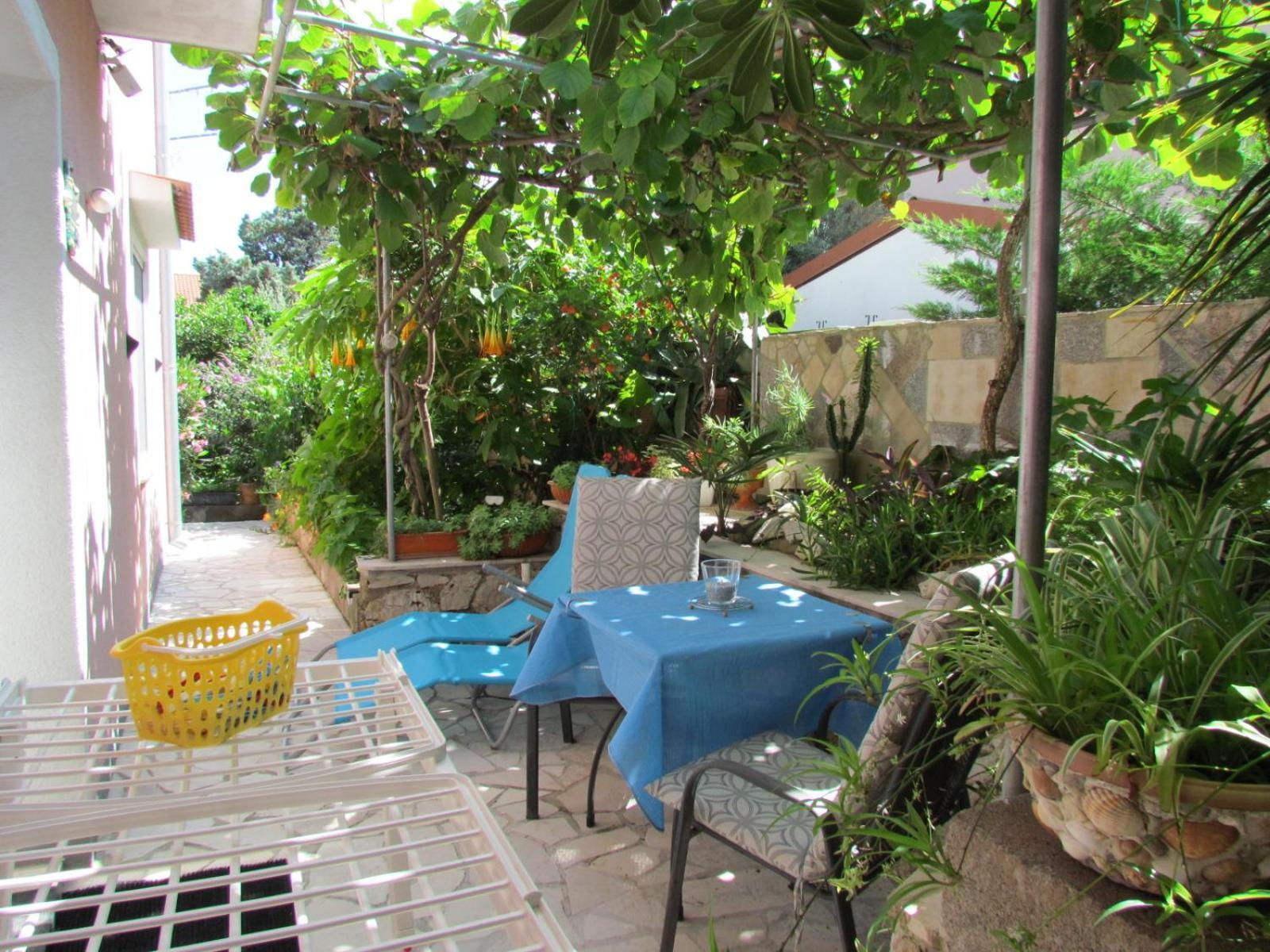 Apartments Bura & Jugo, Cres, Without Stress Dış mekan fotoğraf