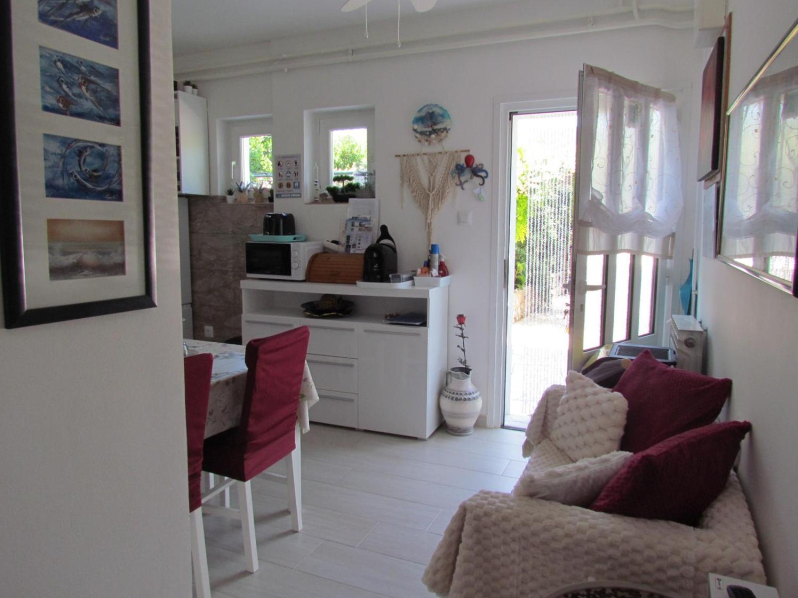 Apartments Bura & Jugo, Cres, Without Stress Dış mekan fotoğraf