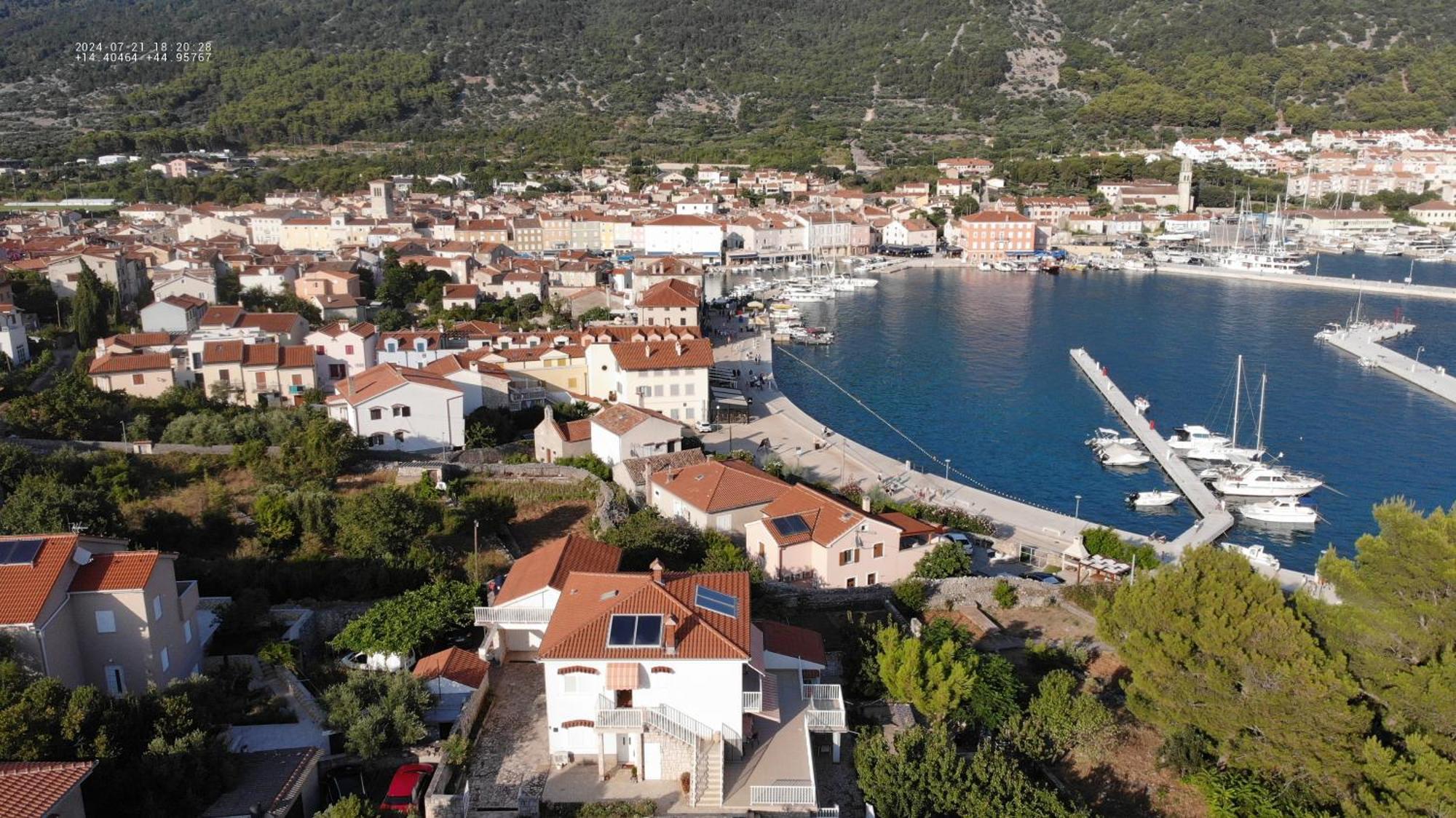Apartments Bura & Jugo, Cres, Without Stress Dış mekan fotoğraf